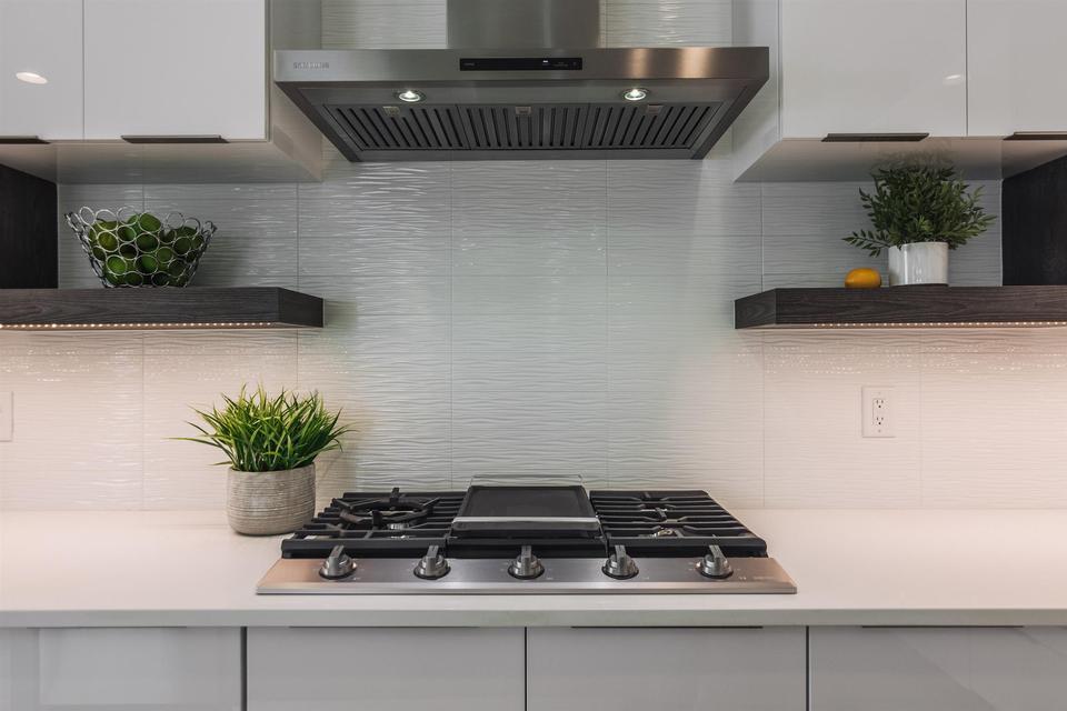 2073572_0_reBMiY_r (1)